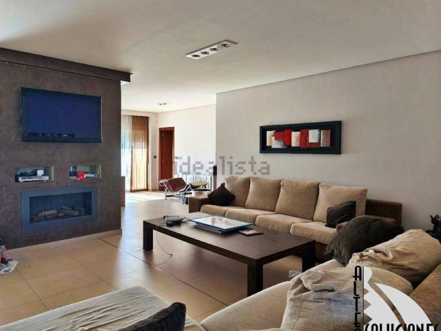 Piso, Altea