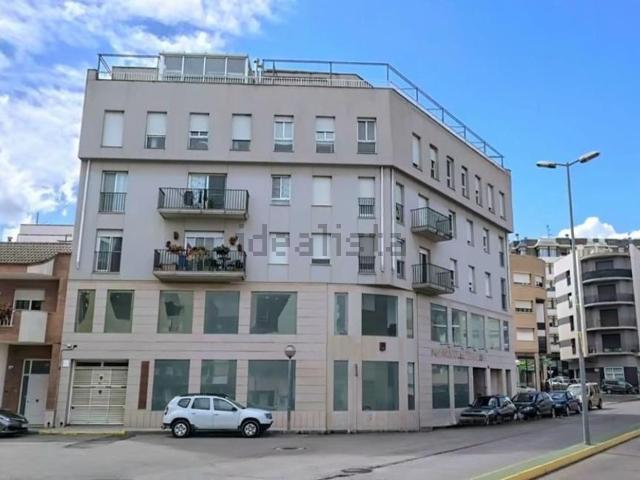 Piso, Amposta