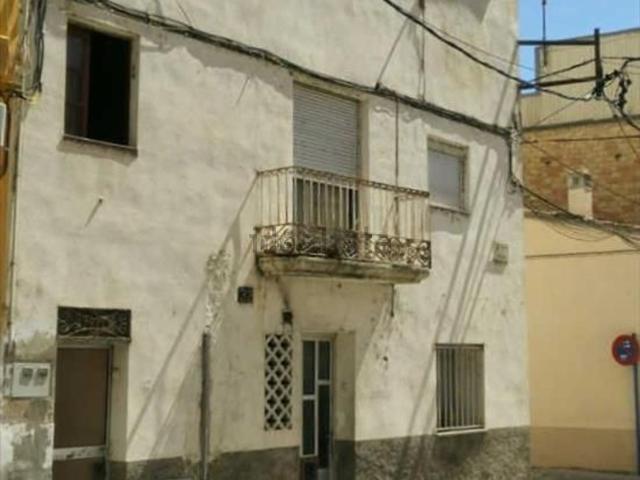 Piso, Amposta