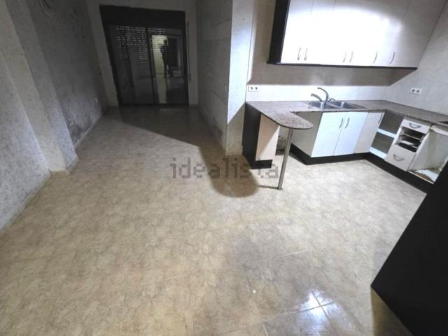 Piso, Amposta