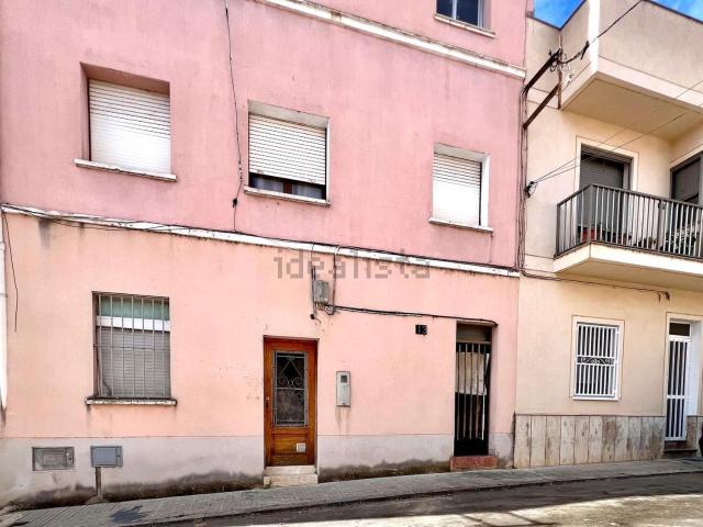 Piso, Amposta
