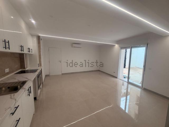 Piso, Amposta