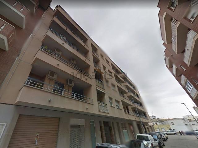 Piso, Amposta