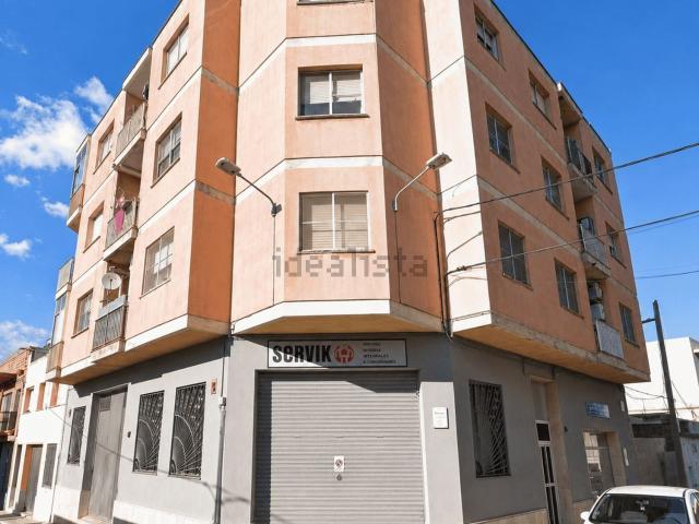 Piso, Amposta