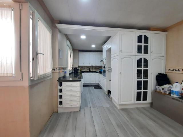 Piso, Amposta