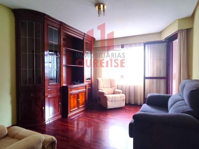 PISO AMUEBLADO Y CON GARAJE EN LA ZONA DE SAN FRANCISCO