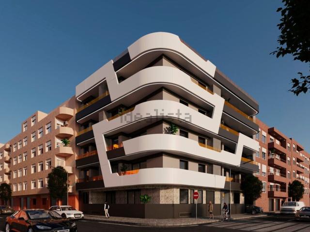Piso, Antonio Machado, Torrevieja