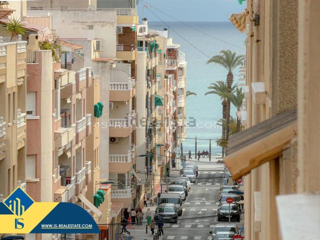 Piso, Antonio Machado, Torrevieja