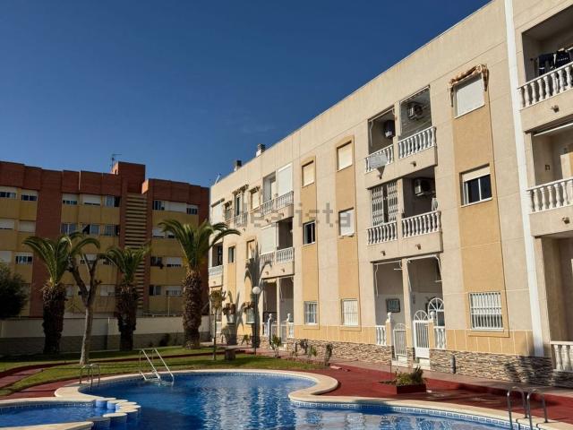 Piso, Antonio Machado, Torrevieja