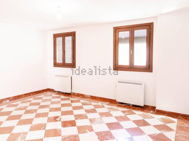 Piso, Antequera