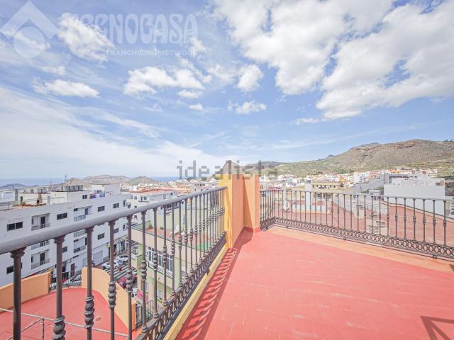 Piso, Arona