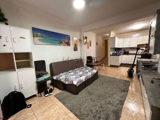 Piso, Arona