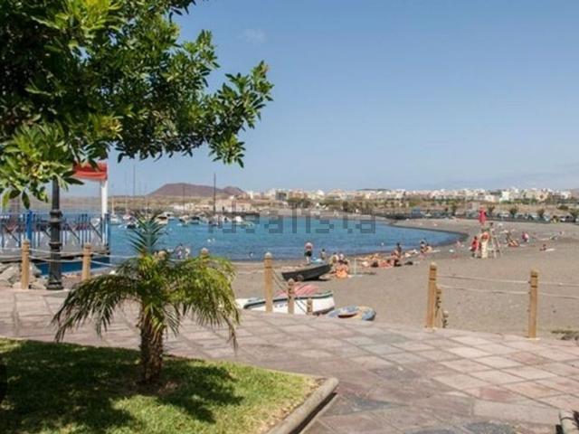 Piso, Arona