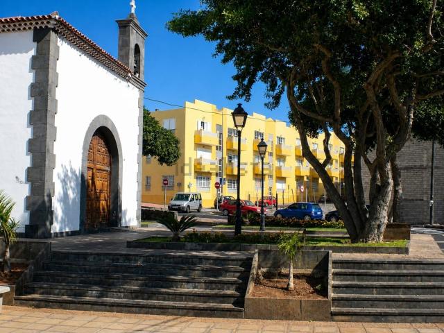 Piso, Arona