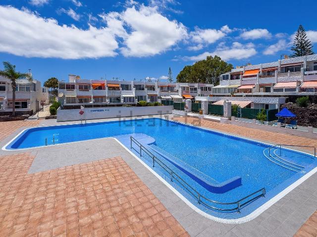 Piso, Arona