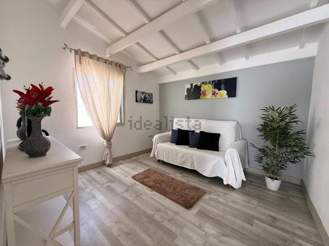 Piso, Arona