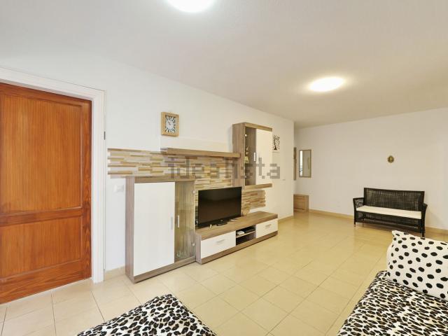 Piso, Arona