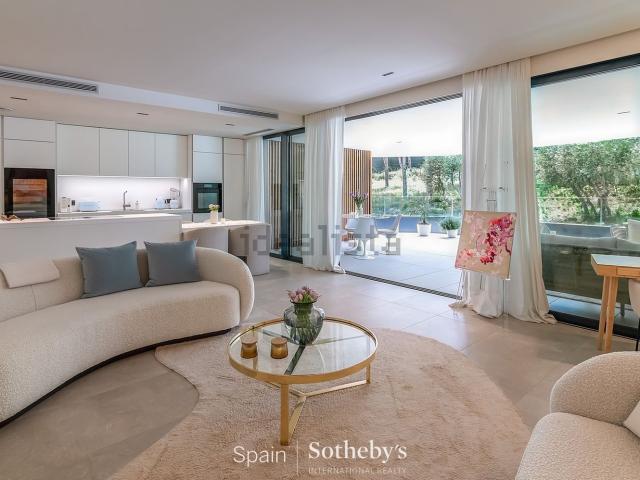 Piso, Buenas Noches, Estepona
