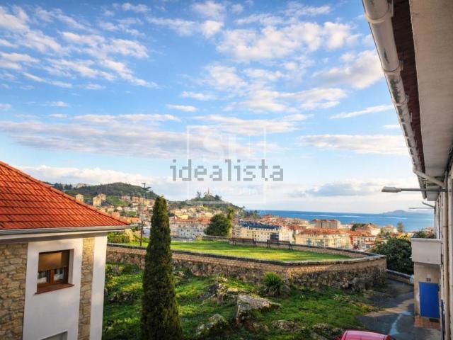 Piso, Baiona