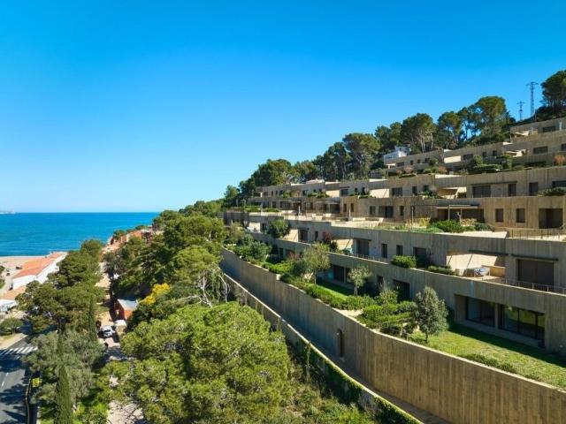 Piso, Begur