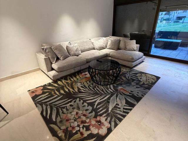 Piso, Benatalaya, Estepona
