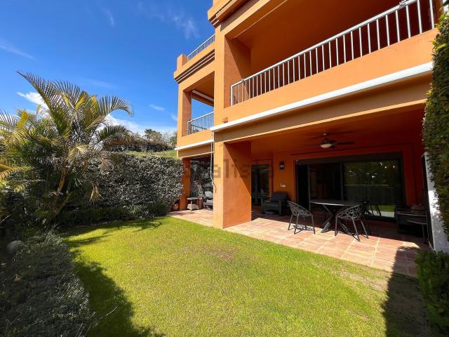 Piso, Benatalaya, Estepona
