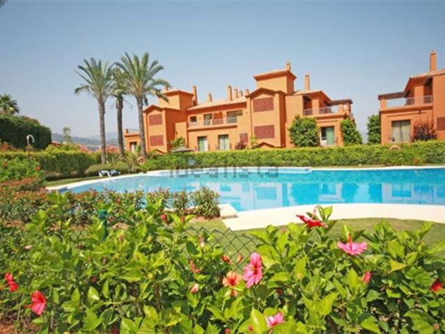 Piso, Benatalaya, Estepona