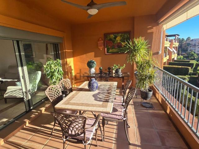 Piso, Benatalaya, Estepona