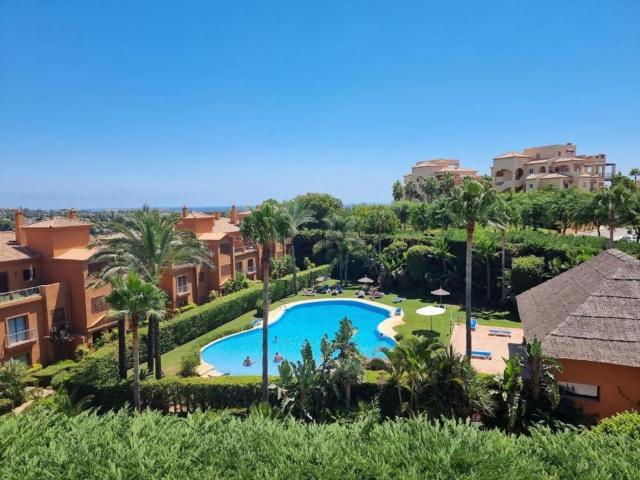 Piso, Benatalaya, Estepona