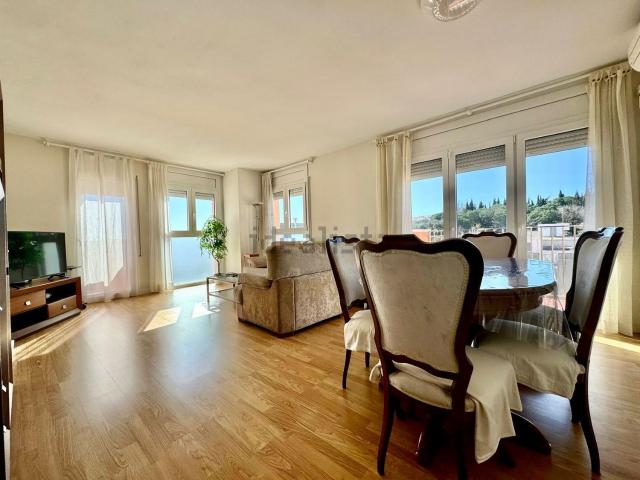Piso, Blanes