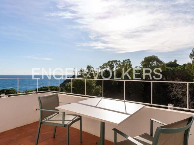 Piso, Blanes