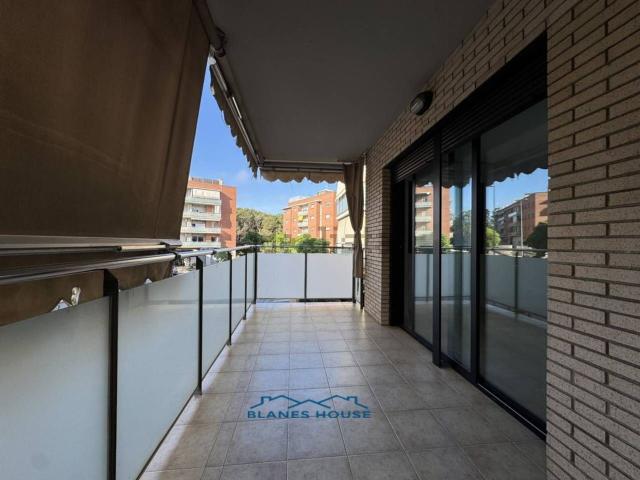 Piso, Blanes