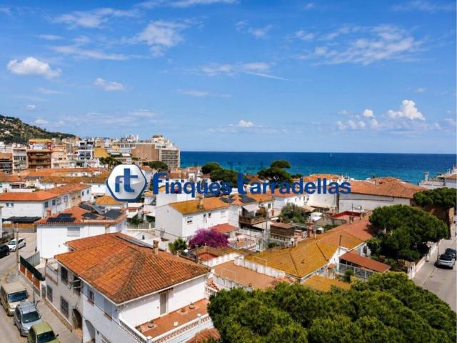 Piso, Blanes