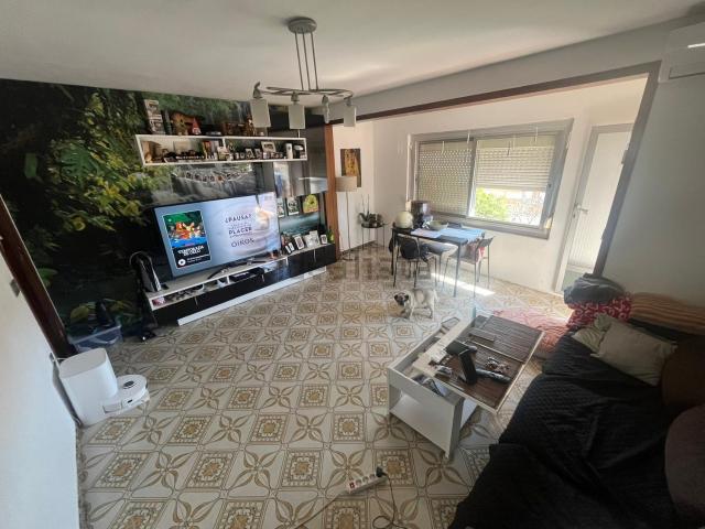 Piso, Blanes