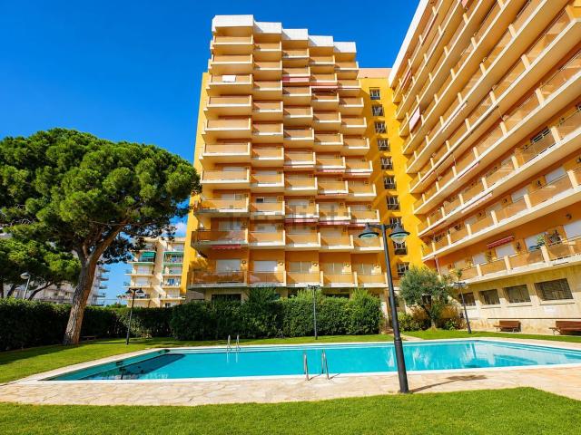 Piso, Blanes