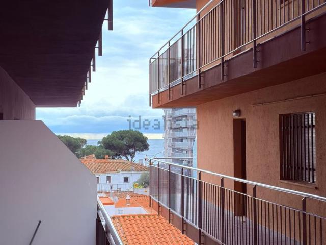 Piso, Blanes