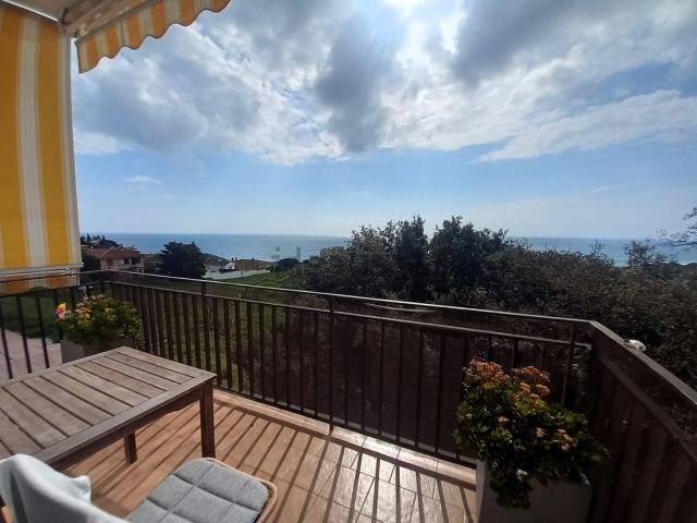 Piso, Blanes
