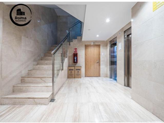 Piso boutique para entrar a vivir de 3 dormitorios y 2 baños junto a Parque Arabial