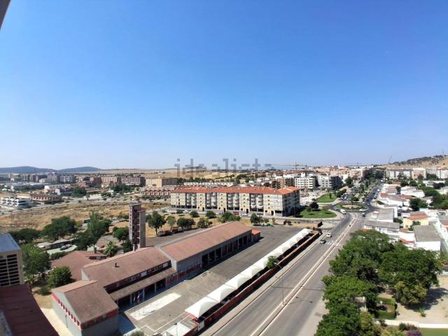 Piso, Cáceres