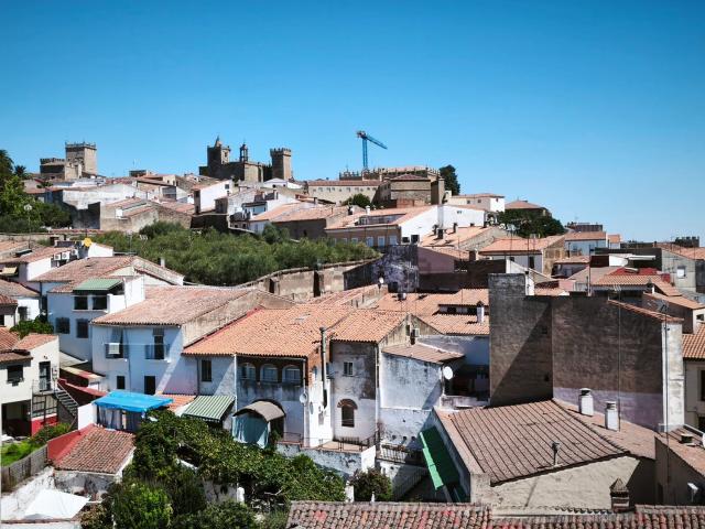 Piso, Cáceres