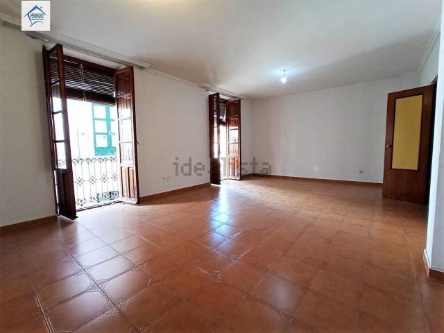 Piso, Cáceres
