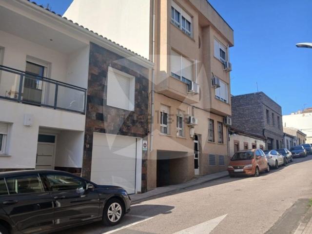 Piso, Cáceres