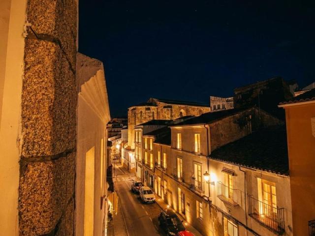 Piso, Cáceres