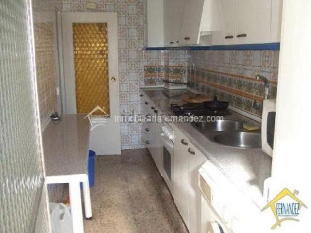 Piso, Cáceres