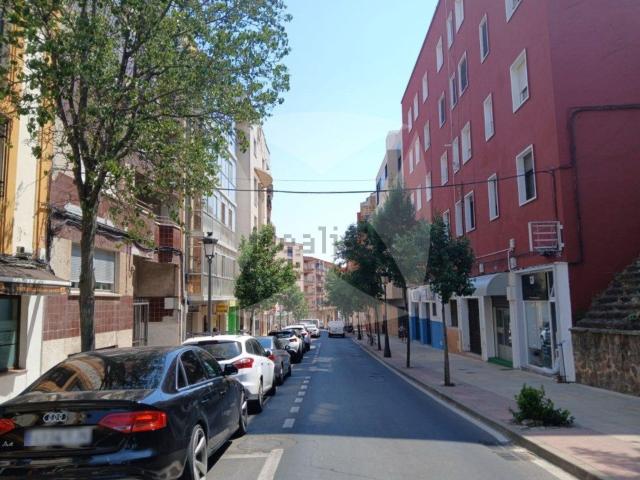 Piso, Cáceres