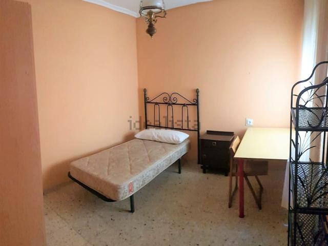 Piso, Cáceres