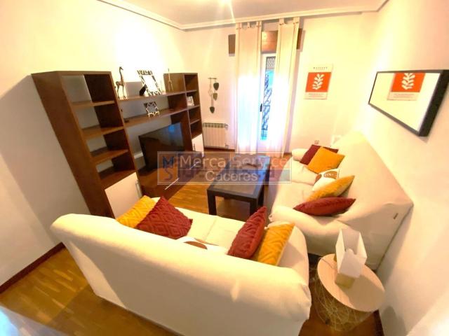 Piso, Cáceres