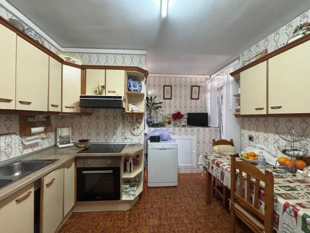 Piso, Cáceres