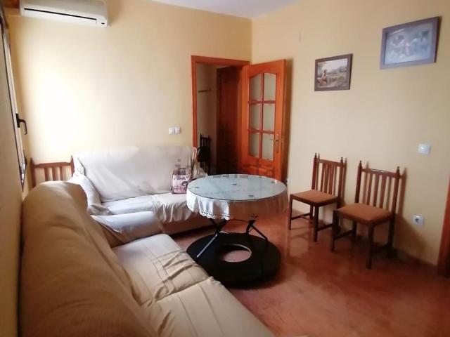 Piso, Cáceres