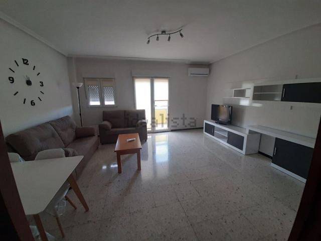 Piso, Cáceres